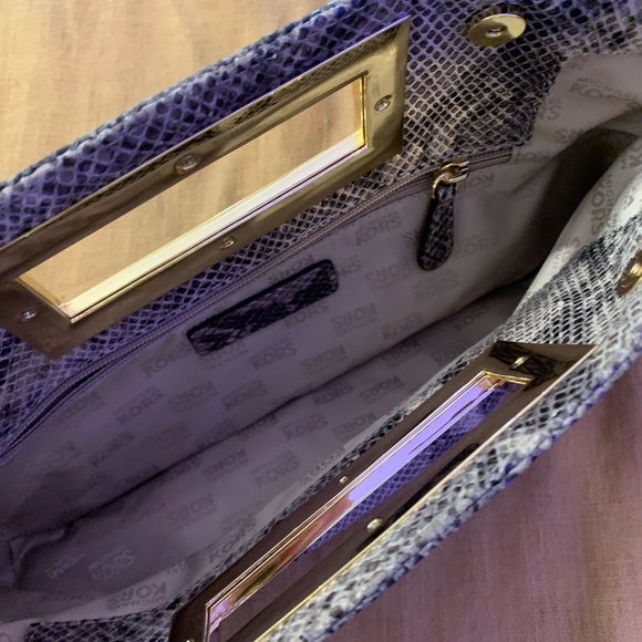 Michael kors clutch - Picture 4 of 4